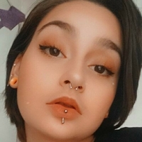 naomistarr Naken