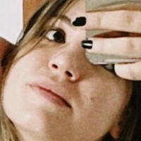 Natália Cristina Naken