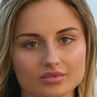 Natalie Rolfs Naken