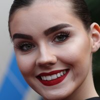 Nathalie Volk Naken