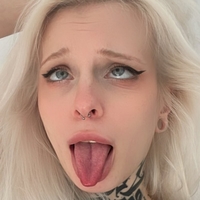 nava_nextdoor Naken
