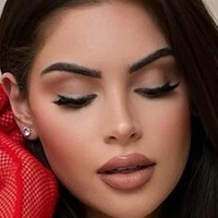 Nazanin Kavari Naken
