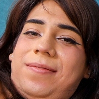 Neci Archer Naken