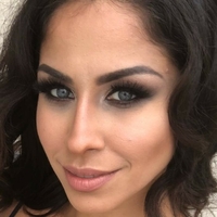 Negah Amiri Naken