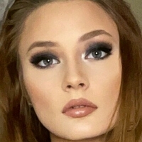 Nicole Aubrey Naken