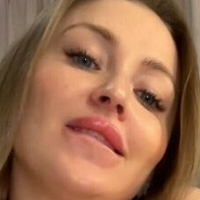 Nika Nowak Naken