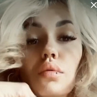 Nikablondemodel Naken