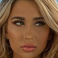 Nikita Sullivan Naken