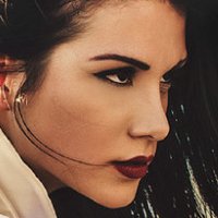 Nikki Nichole Naken