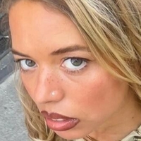 Nilufer Yanya Naken
