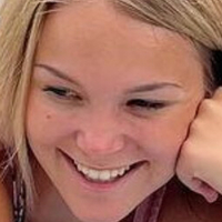 Nina Haberl Naken
