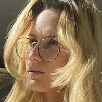 Nina Romane Naken