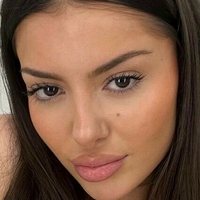 Noriella Naken