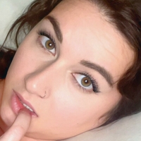Nova Reilly Naken