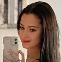 oficialjulianaaherrera Naken