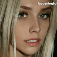 ofmaddison Naken