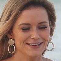Olivia Bentley Naken