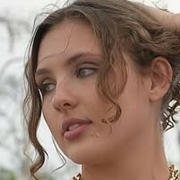 Olivia Mitchell Naken