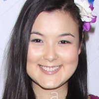 Olivia Oguma Naken