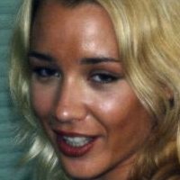 Olivia Saint Naken