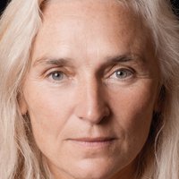 Olwen Fouéré Naken