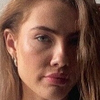 Oonagh C Naken