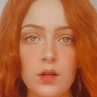 Oriana Leal Naken