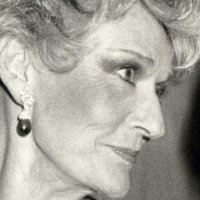 Patricia Buckley Naken