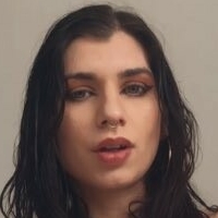Paula Hergon Naken