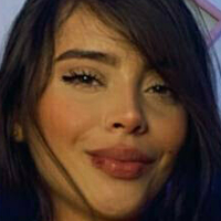 Paulina Zuluaga Naken