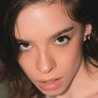 Perri Naken
