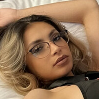 Petite Beautiful Latina Naken