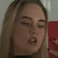 phoebeknight_t Naken
