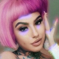 Pink Suicide Naken