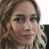 Piper Perabo Naken