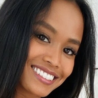 Putri Cinta Naken