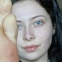Queen G /QueenGSoles Naken