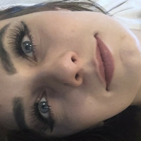 Queenlaura Naken