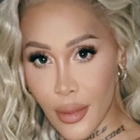 queenyella Naken