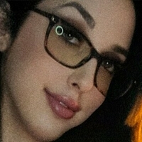 Raeraye Naken