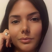 Rebeca Burgos Naken
