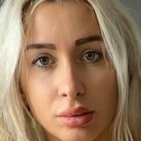 Rebeca Mut Naken