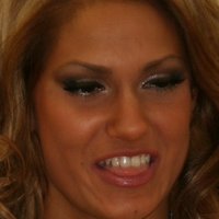 Reby Sky Naken