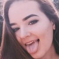 Regan Reese Naken