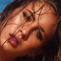 Renee Somerfield Naken