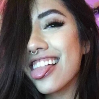 Robin Mae Naken