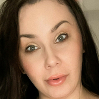 Romi Chase Naken