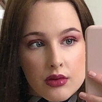 Rose Olivia Naken