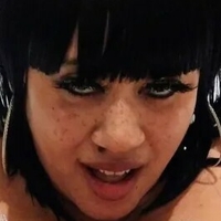 Roxi Red Naken