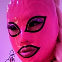 rubberbuns Naken